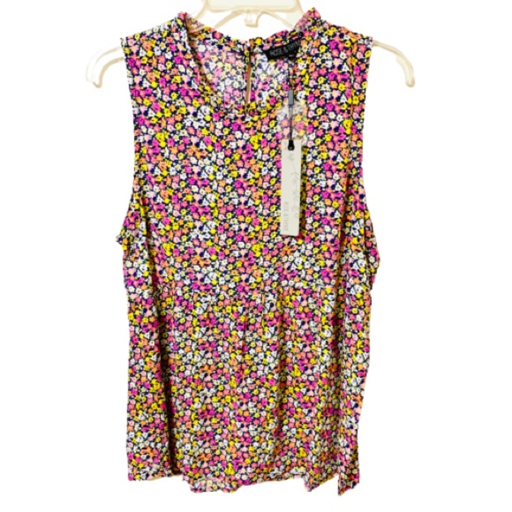 NWT Rose & Thyme Floral Sleeveless Blouse - Medium
